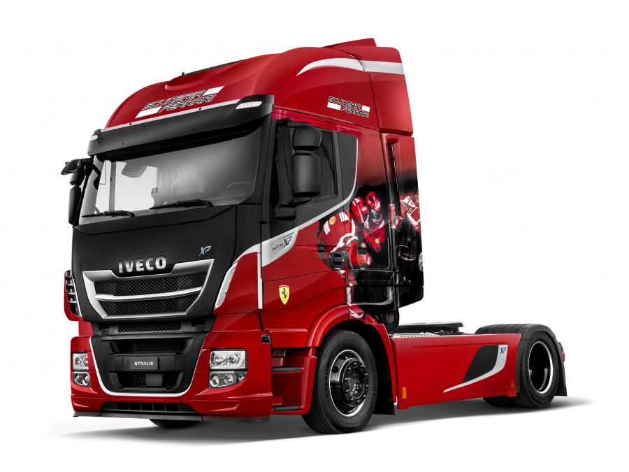  Iveco Stralis 570XP 4x2 Scuderia Ferrari Emotional Truck 2016 года  (фото 1 из 3)